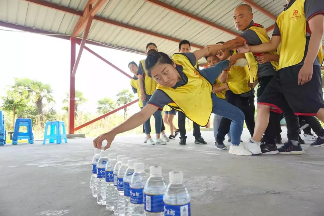 5d7f080b06526.jpg 5d7f080b06526.jpg